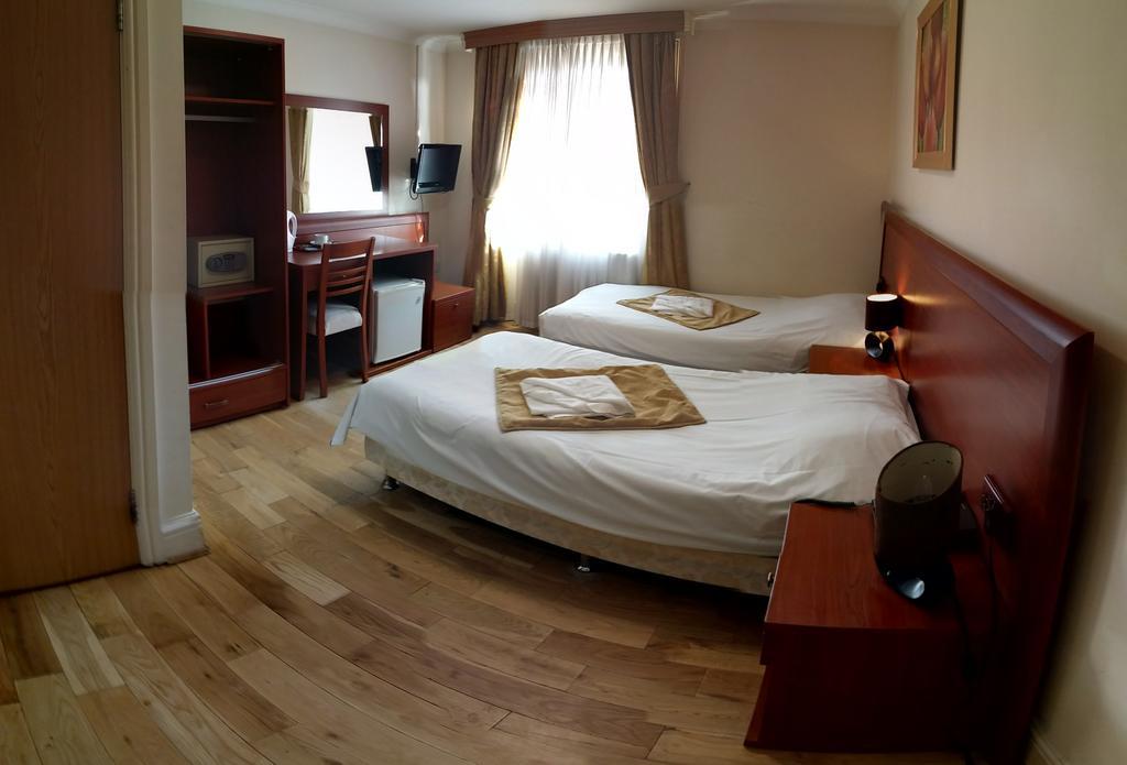 Corner House Hotel London Ruang foto