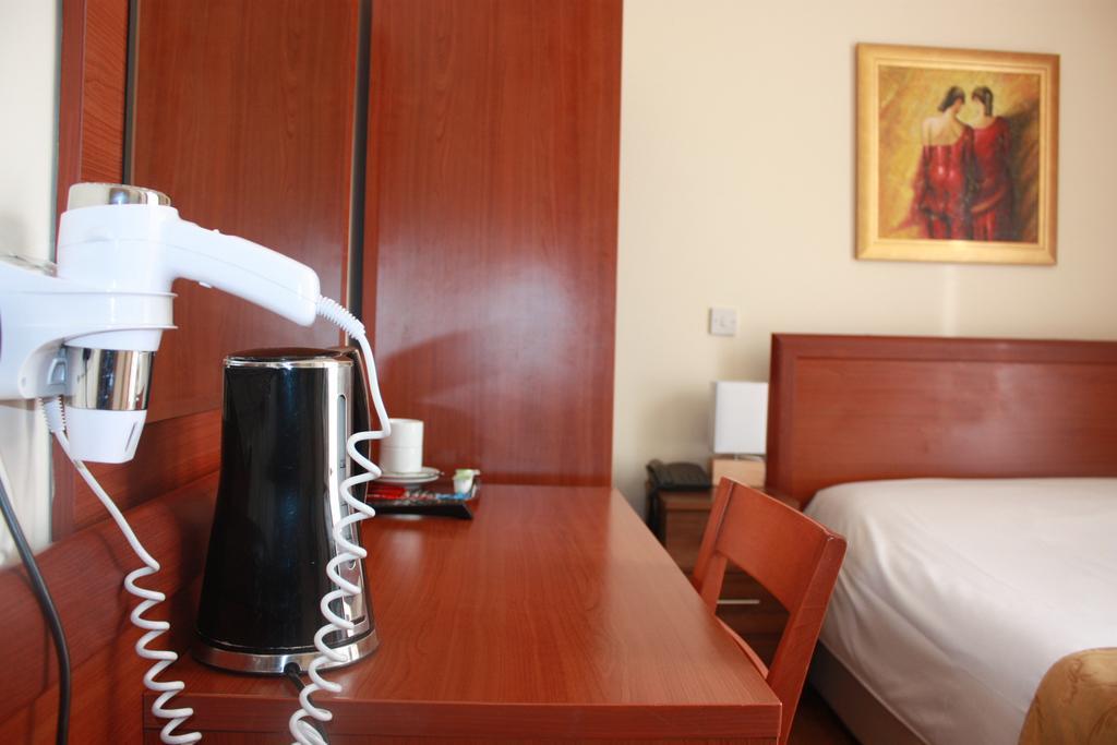 Corner House Hotel London Ruang foto